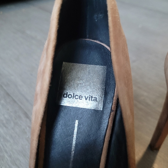 Dolce Vita Tan Suede High Heels - Picture 7 of 8